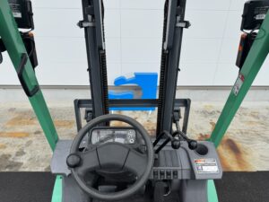 三菱 2.5t ディーゼル フォークリフト