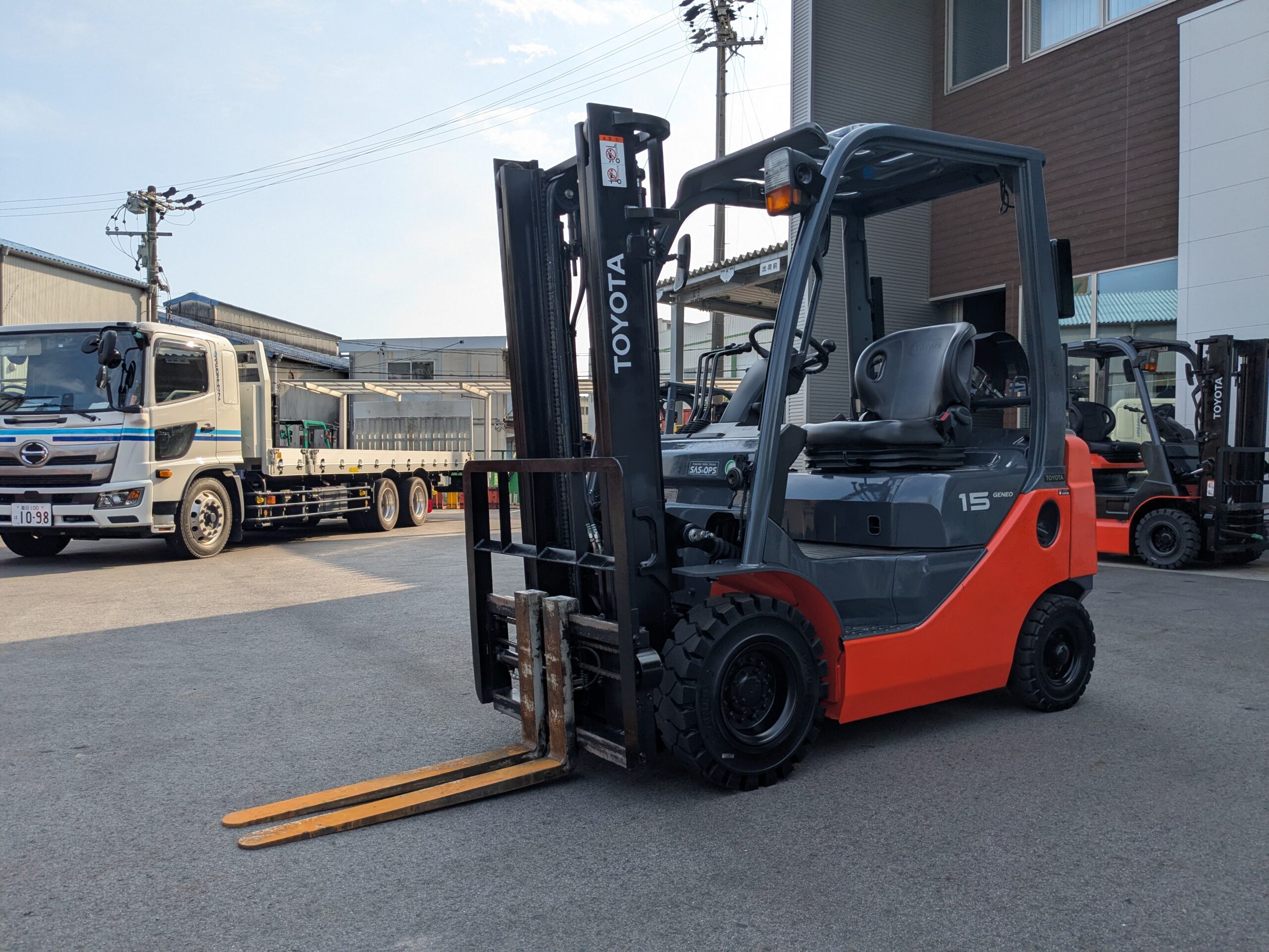 「トヨタ 1.5ｔガソリン / LPGフォークシフト」を詳しく見る