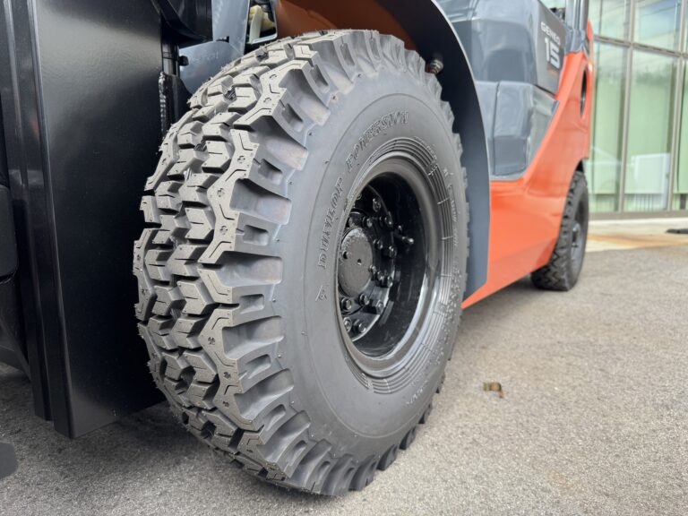 1.5tヒンジ フォークリフト