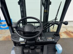 1.5tヒンジ フォークリフト