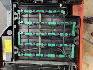 トヨタ1.5t バッテリー フォークリフト バッテリー