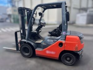 トヨタ　02-8FDL25　軽油車　2008年式