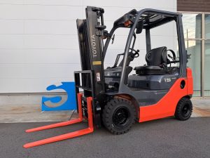 「2017年製 02-8FG15｜1.5tガソリン・LPG併用車」を詳しく見る